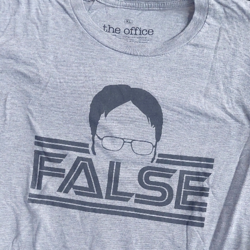 The Office Dwight Schrute Graphic Tee Size XL